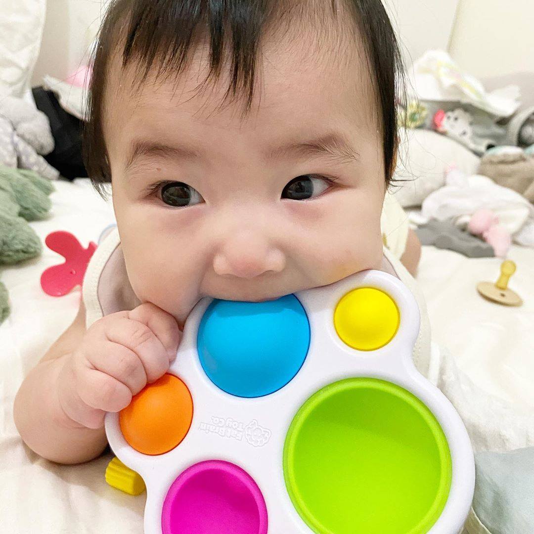 Fat Brain Toys Dimpl