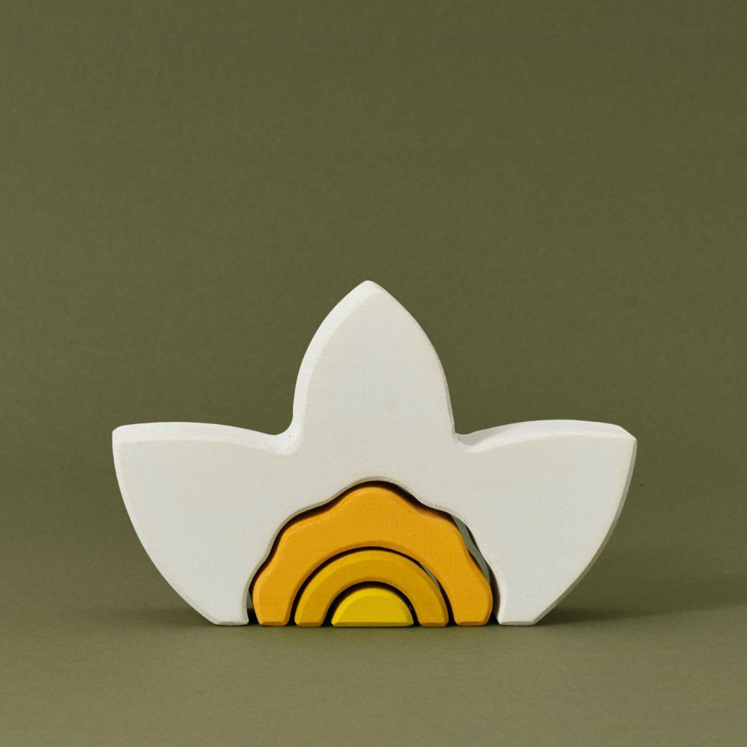 Arch Stacker - Narcissus