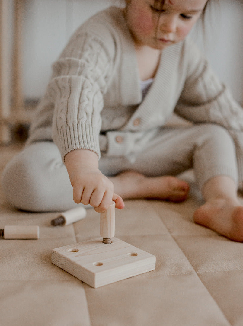 Peg Screw Board