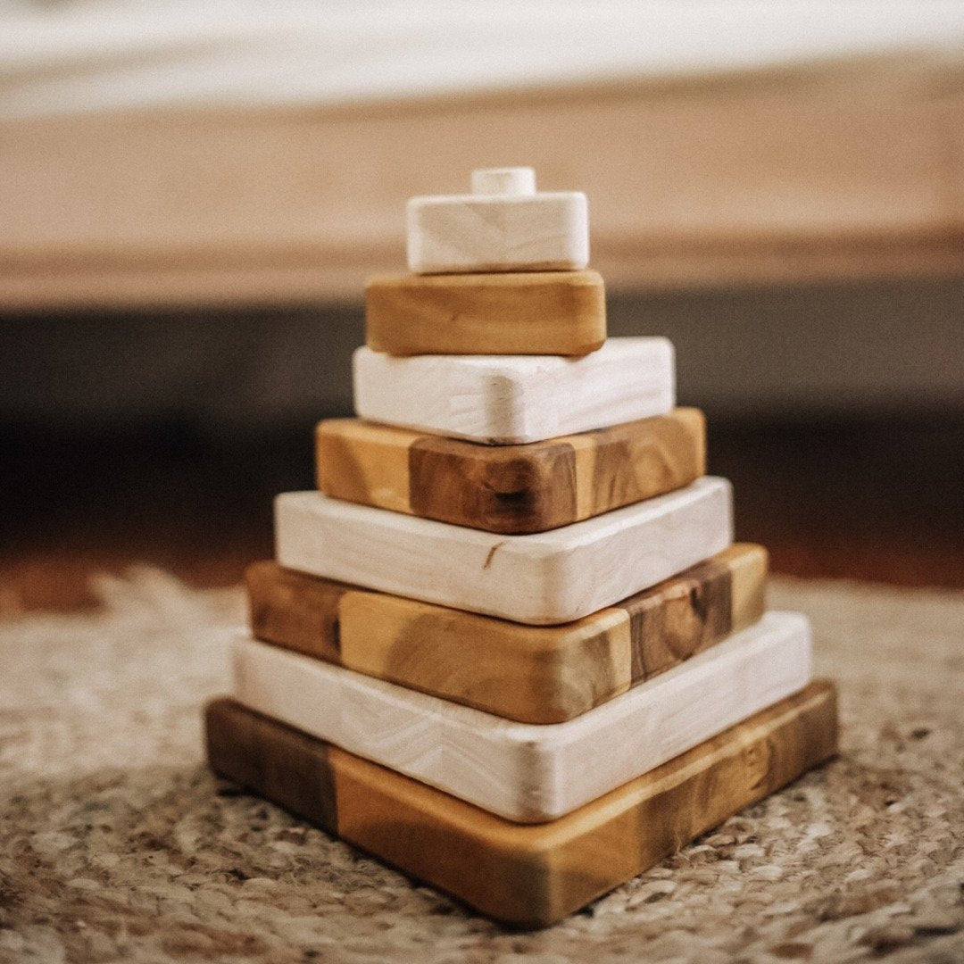Jumbo Stacking Triangle