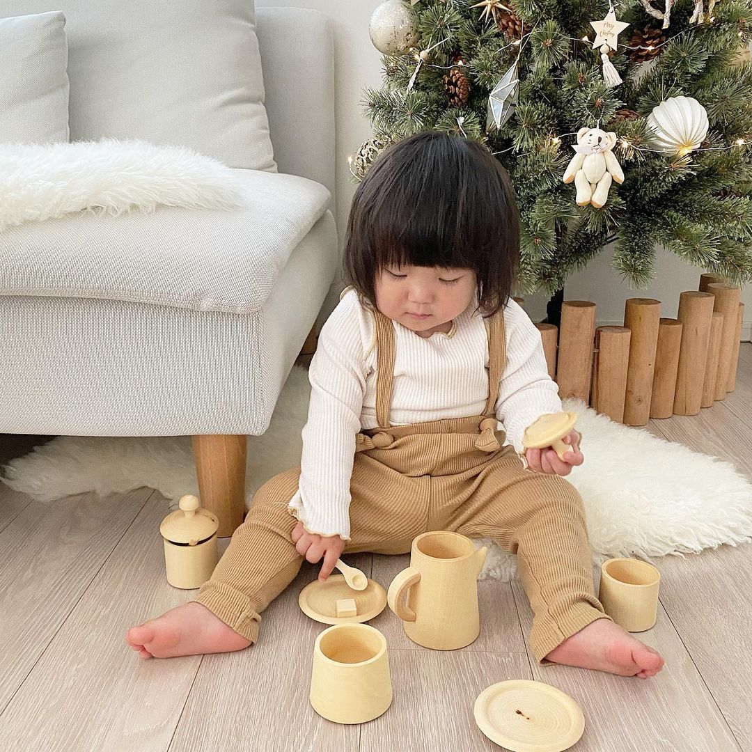 Tea Set - Natural