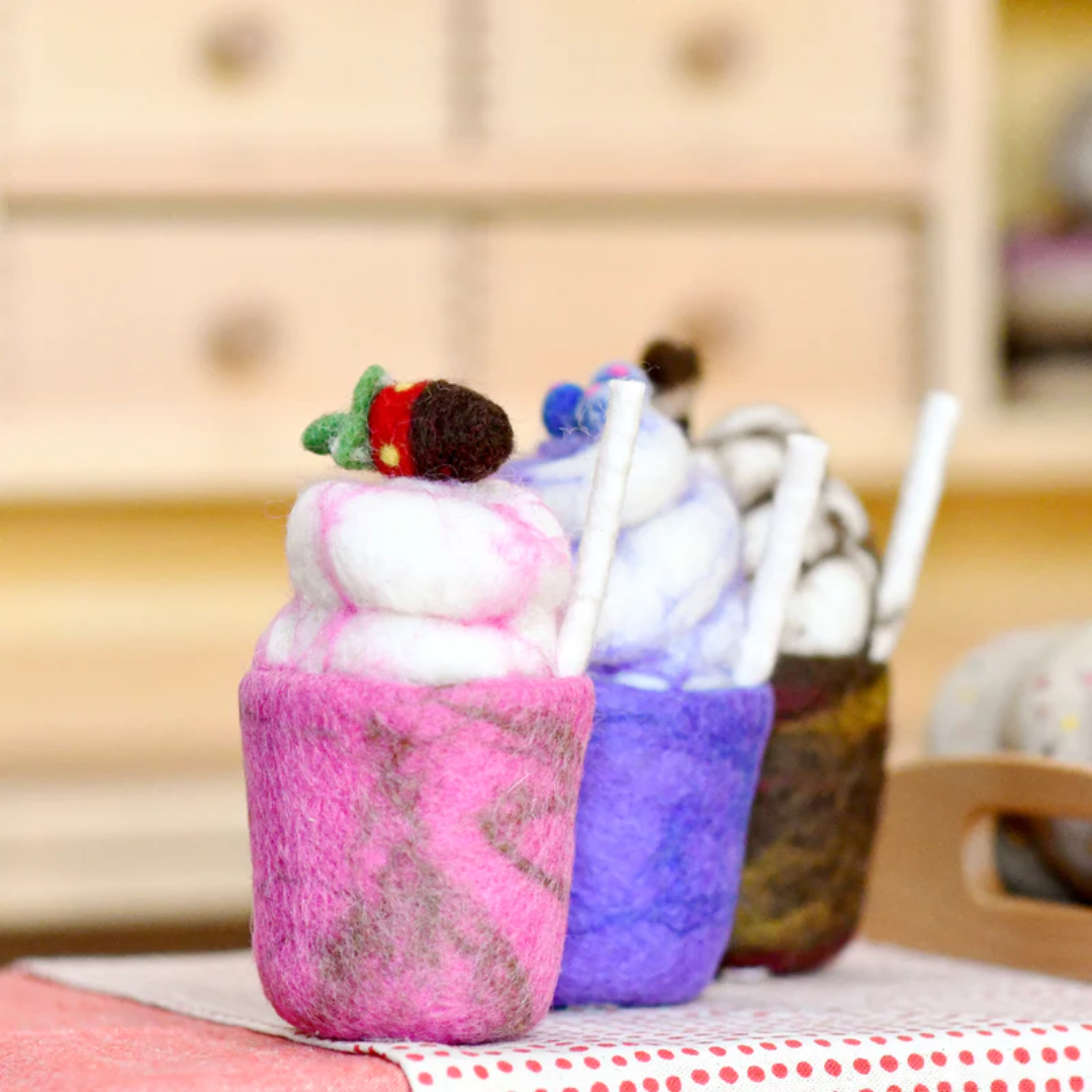 Felt Milkshake - Blueberry