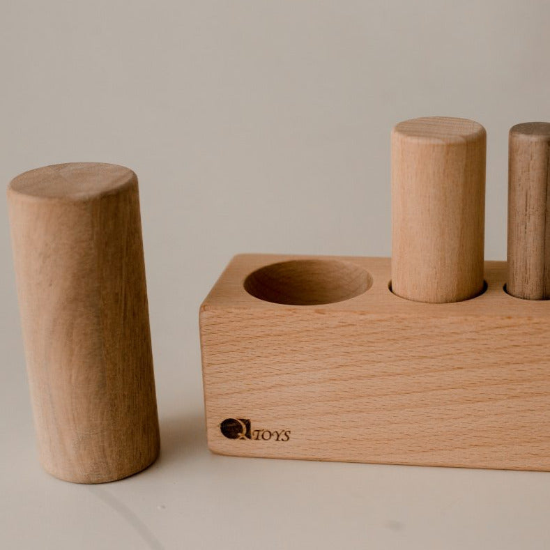 Size Discrimination 3 Pole Puzzle