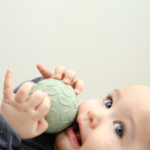 Leaf Sensory Balls - Green