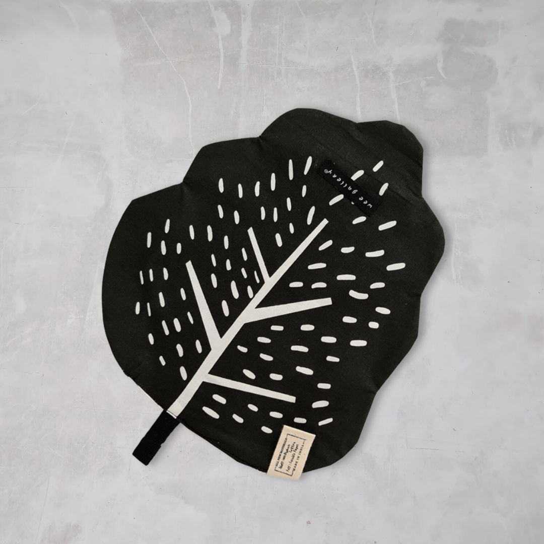 Crinkle Toy - Leaf