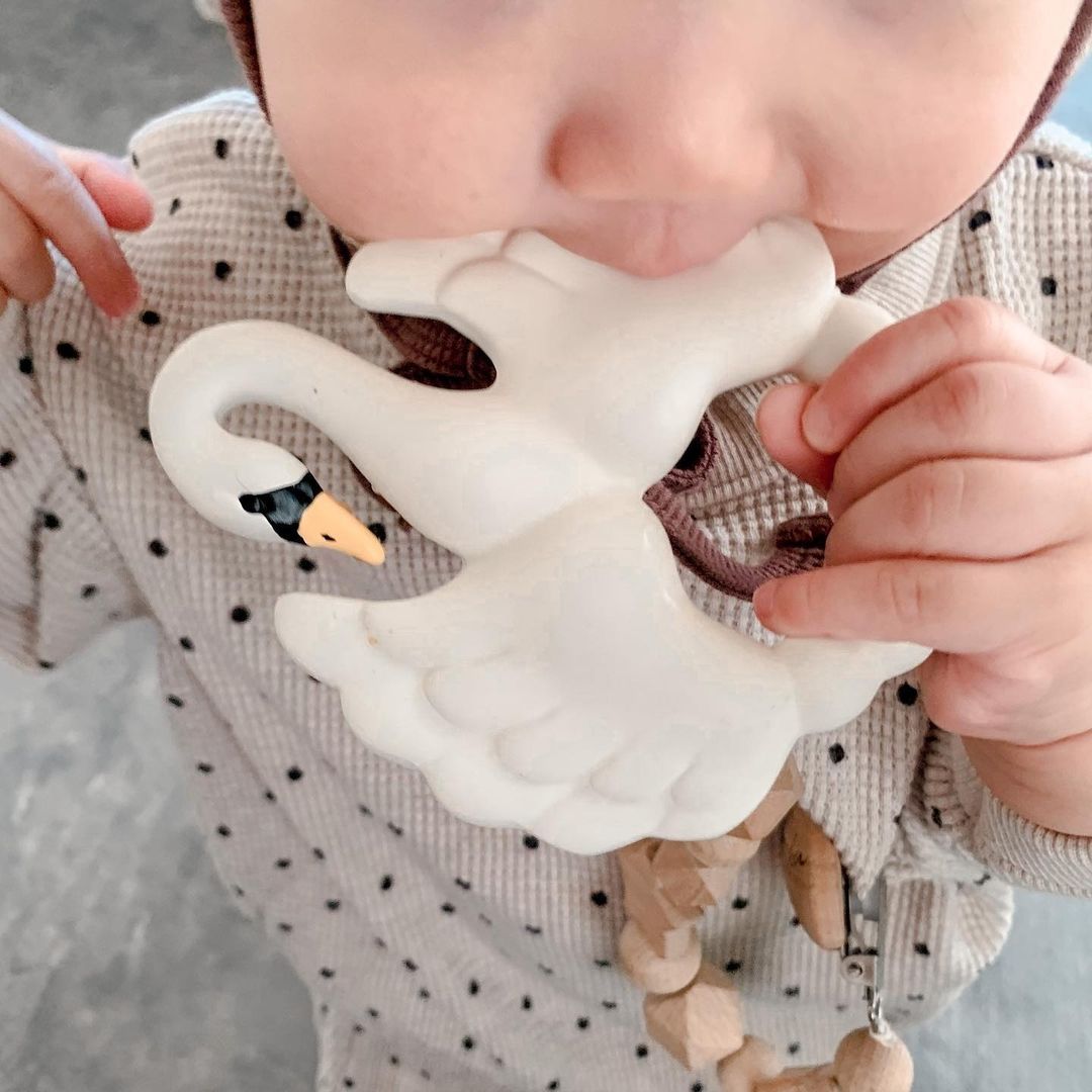 Natural Rubber Teether - Swan White
